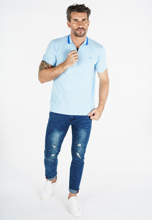 Camisa tipo polo HUMMER, celeste con linea azul en el cuello, zipper